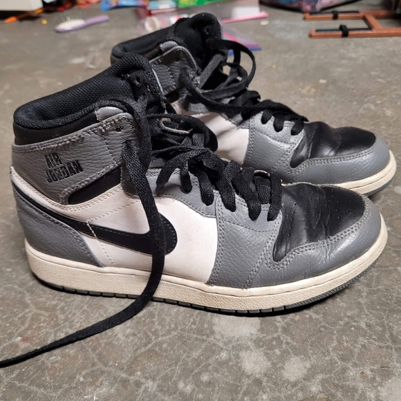 Air Jordan High tops - Picture 1 of 4
